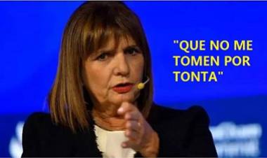 BULLRICH COMIENZA A SANTIR OLOR A CALA Y SE ALEJA DE LLA