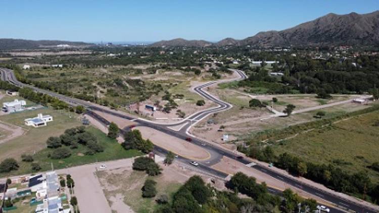 ETAPA FINAL DEL CAMINO QUE UNIRÁ LA ZONA COMERCIAL CON EL BARRIO 274 VIVIENDAS