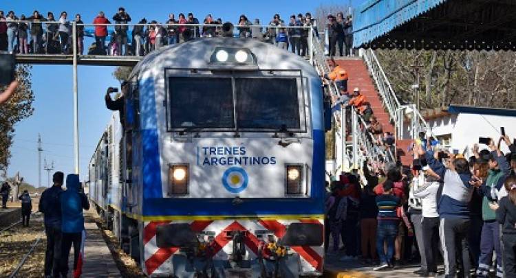 “LA LLEGADA DEL TREN DE PASAJEROS NOS LLENA DE ALEGRÍA, ESPERANZA E ILUSIÓN”